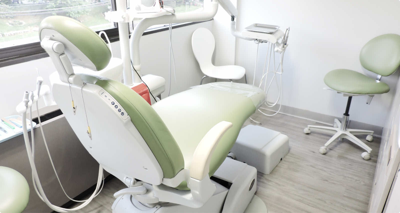 Refinery Dental Gentle Dentist in Scarsdale, New York Offering Routine Cleaning and